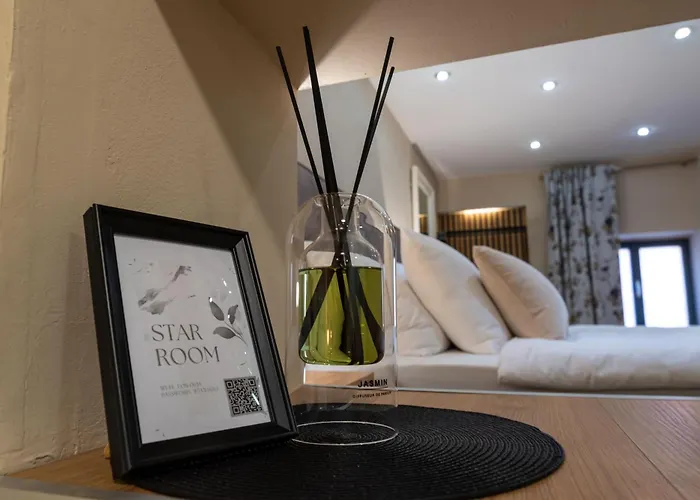 Star 게스트하우스 4*